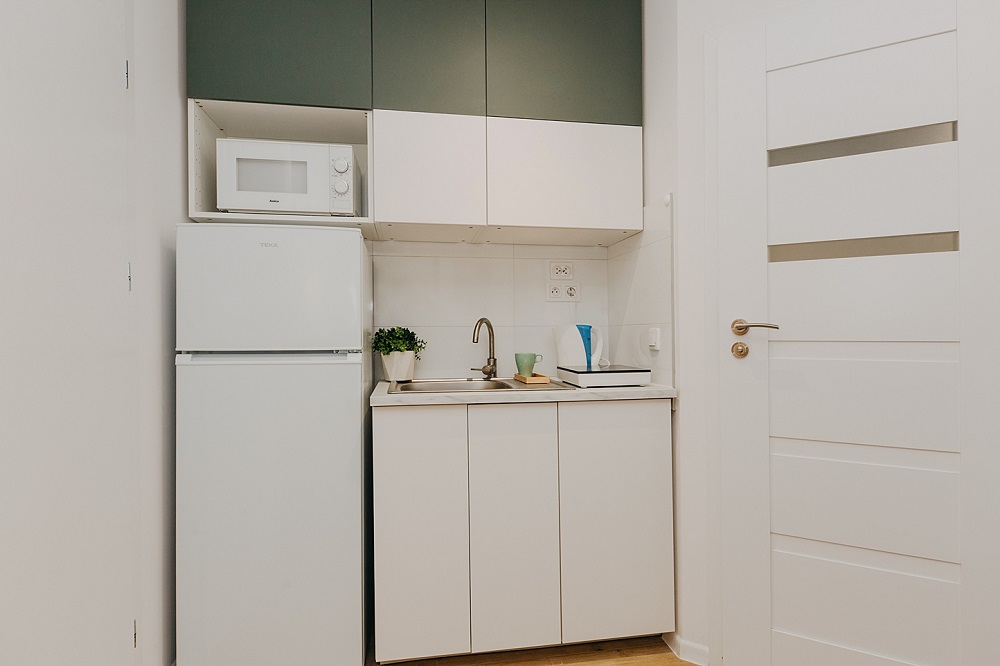 Apartament z wyposażonym aneksem kuchennym nocleg wynajem Warszawa