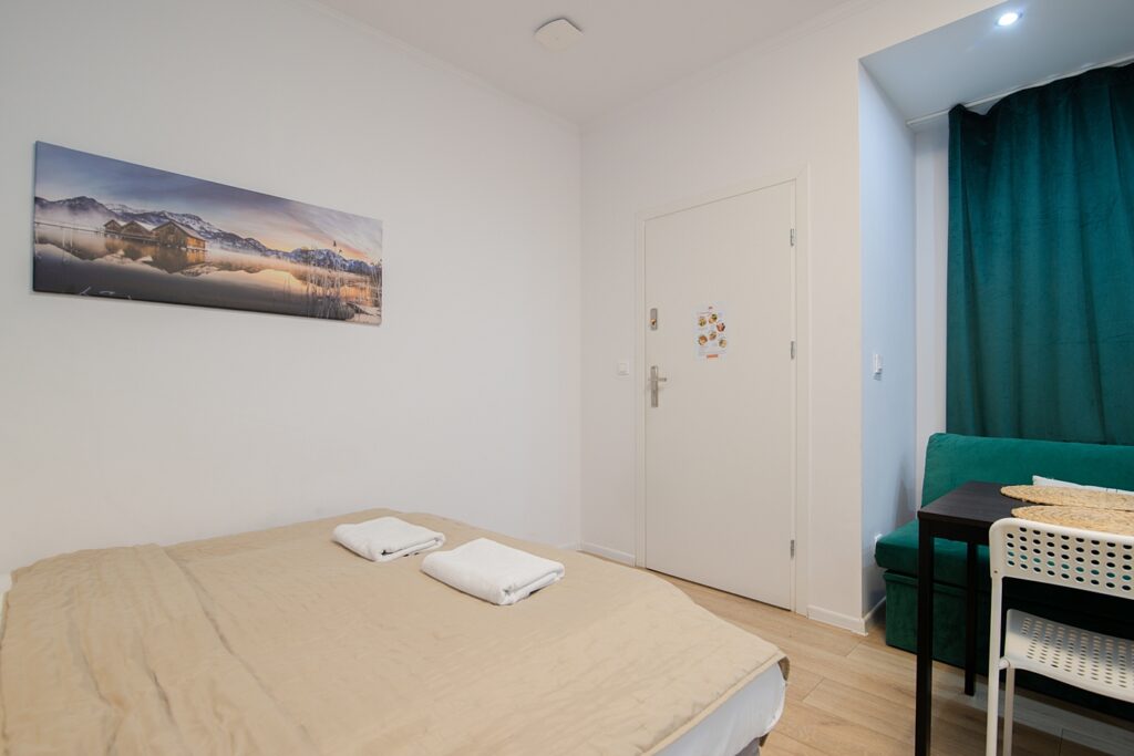 Short-term studio rental near National Stadium for up to 4 guests